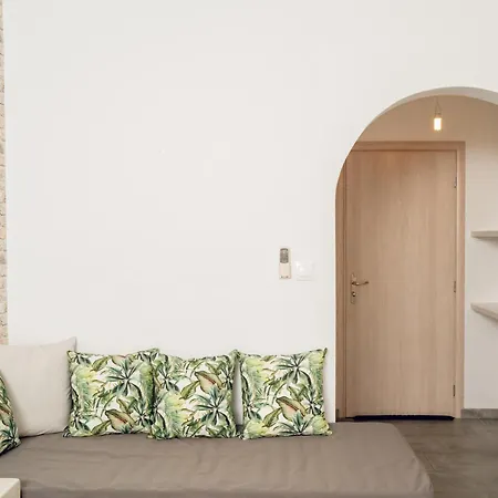 Marias Place Hostel *